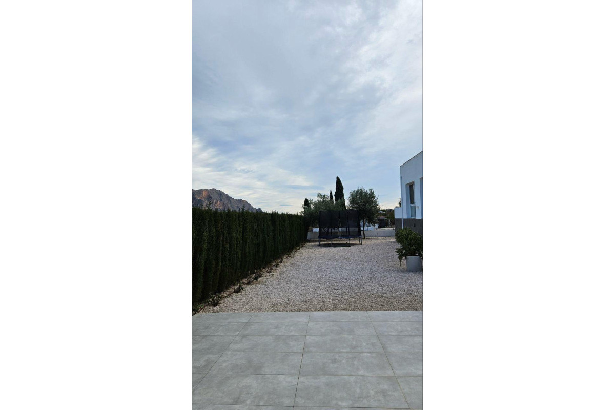 Reventa - Villa - Orihuela Costa - Urb. Montepinar