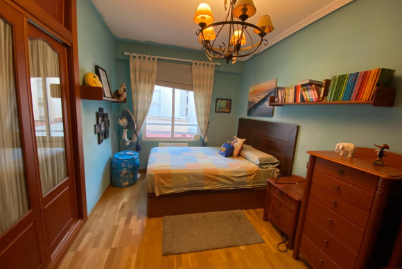 Herverkoop - Appartement  - Alicante - Centro Tradicional