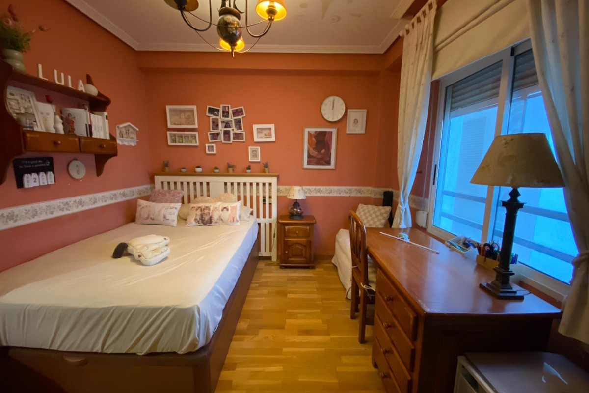 Herverkoop - Appartement  - Alicante - Centro Tradicional