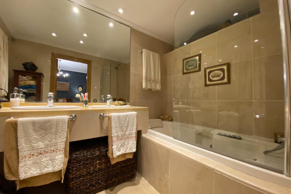 Herverkoop - Appartement  - Alicante - Centro Tradicional