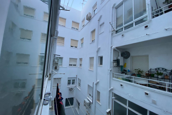 Herverkoop - Appartement  - Alicante - Centro Tradicional