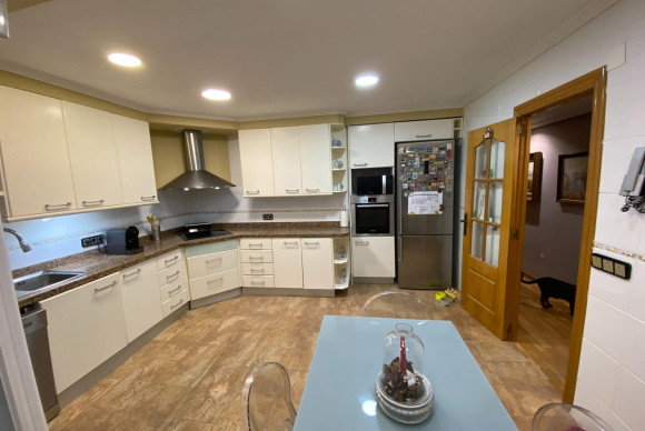 Herverkoop - Appartement  - Alicante - Centro Tradicional