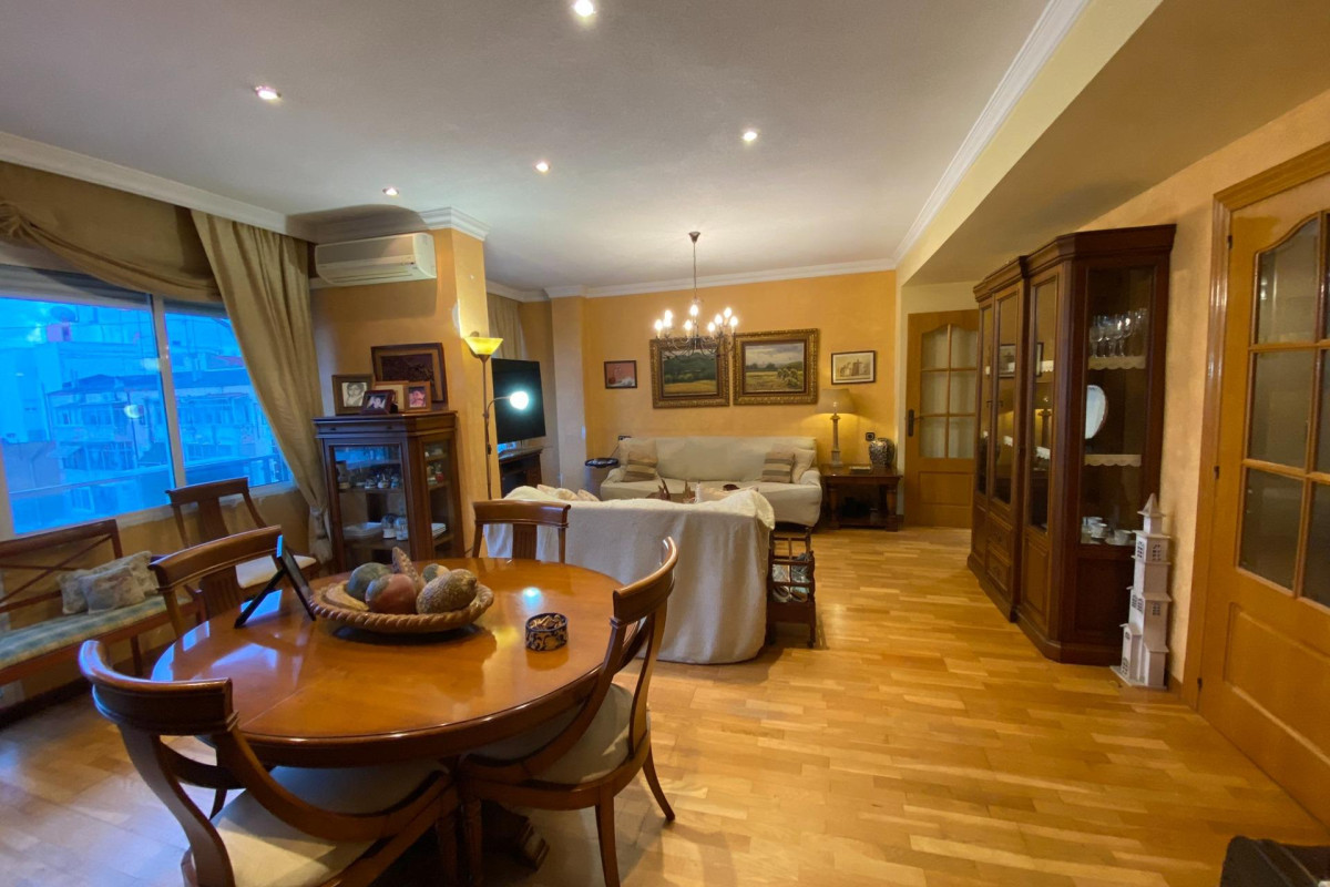 Herverkoop - Appartement  - Alicante - Centro Tradicional