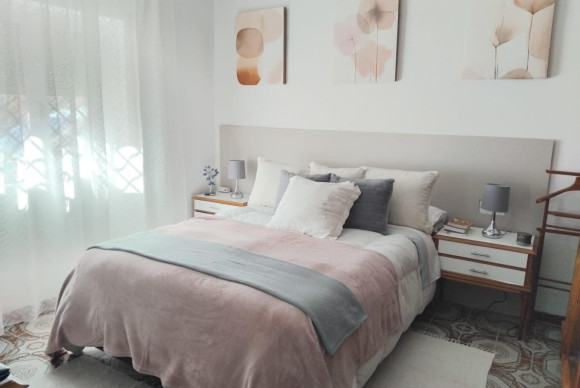 Reventa - Apartamento / piso - Villajoyosa