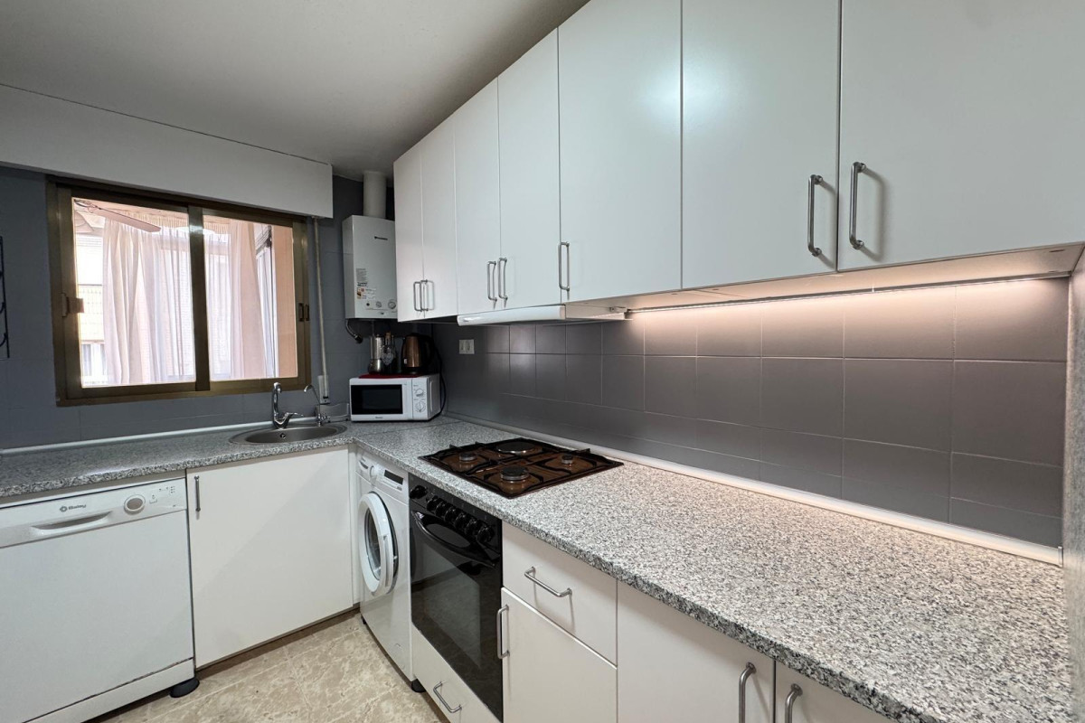 Herverkoop - Appartement  - Torrevieja - Acequion