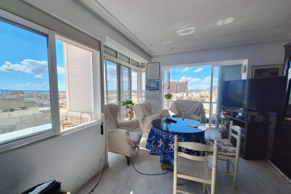 Herverkoop - Appartement  - Alicante - San blas