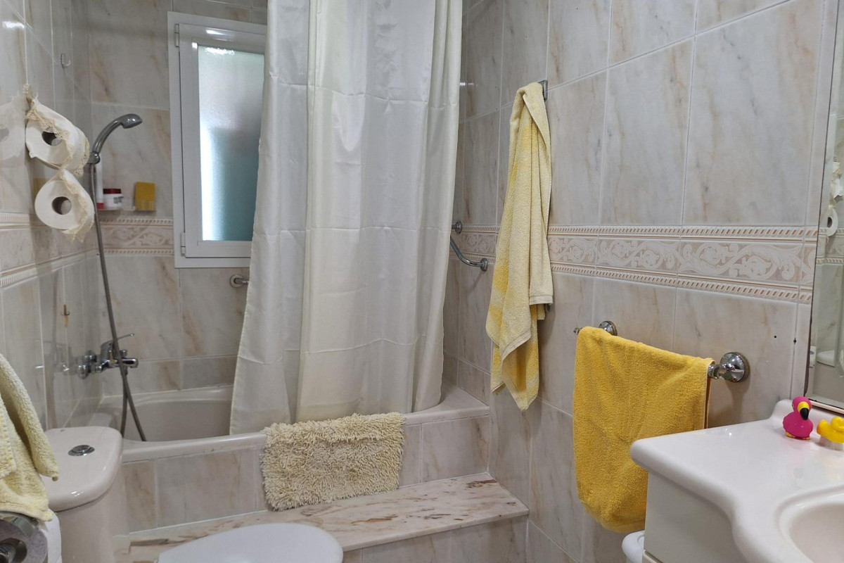 Herverkoop - Appartement  - Alicante - San blas