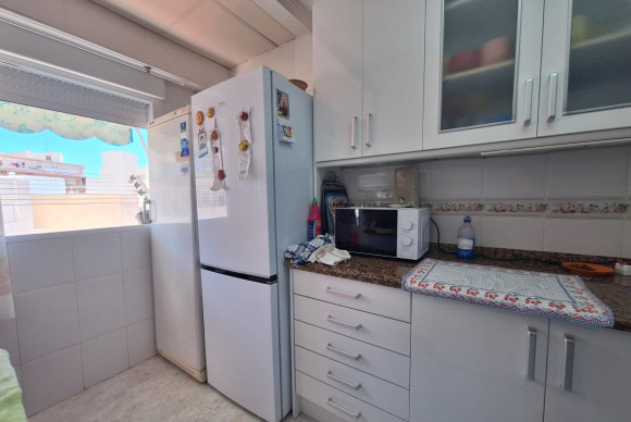 Herverkoop - Appartement  - Alicante - San blas