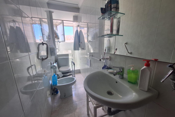 Herverkoop - Appartement  - Alicante - San blas