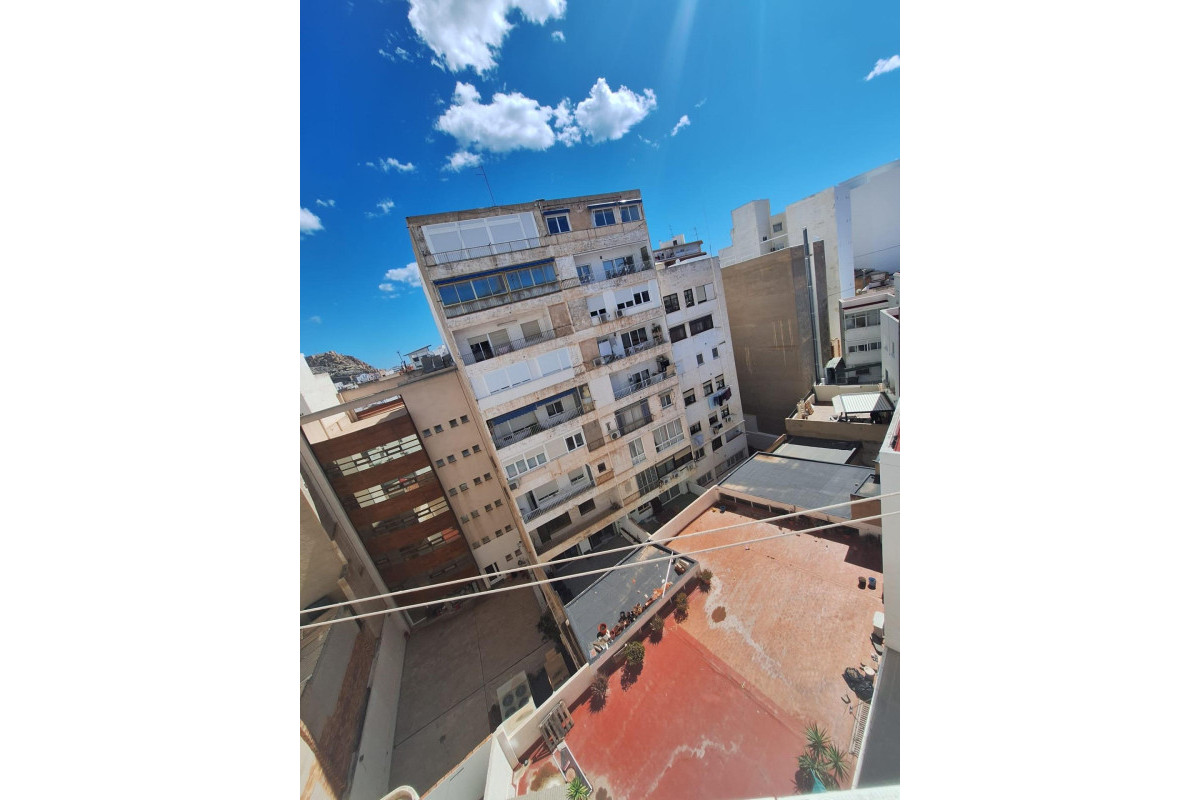 Herverkoop - Appartement  - Alicante - San blas