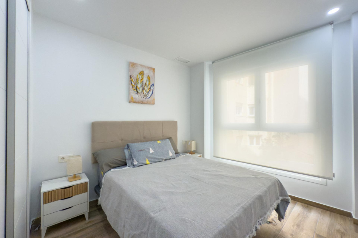 Alquiler a largo plazo - Apartamento / piso - Alicante - Mercado