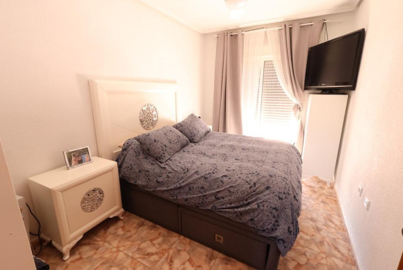 Revente - House - Orihuela Costa - La Zenia