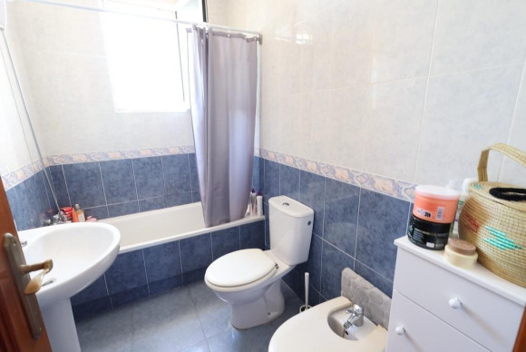 Revente - House - Orihuela Costa - La Zenia