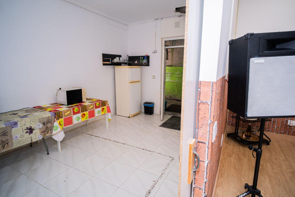 Reventa - Negocio - Aviles - Centro