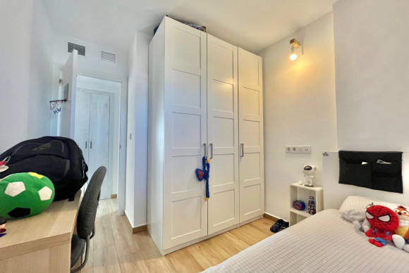 Herverkoop - Appartement  - Torrevieja - Calas blanca