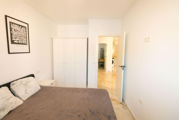 Reventa - House - Torrevieja - San luis