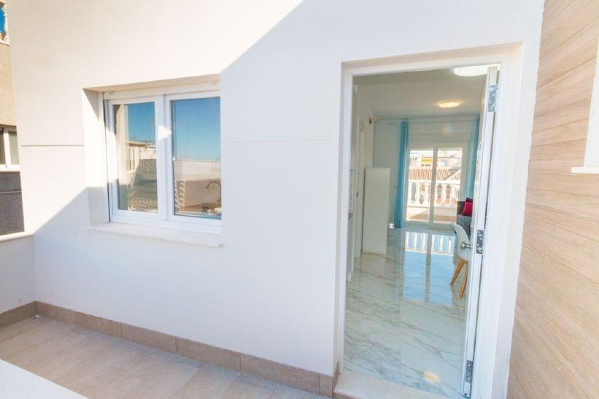 Reventa - House - Torrevieja - San luis