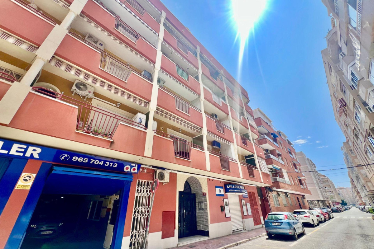 Herverkoop - Appartement  - Torrevieja - Habaneras