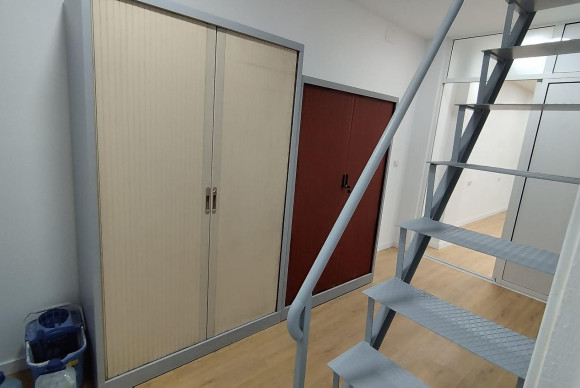 Location à long terme - Commercial Unit - Alicante - La Florida