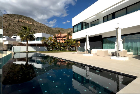 Herverkoop - LUXE VILLA - Finestrat - Sierra cortina