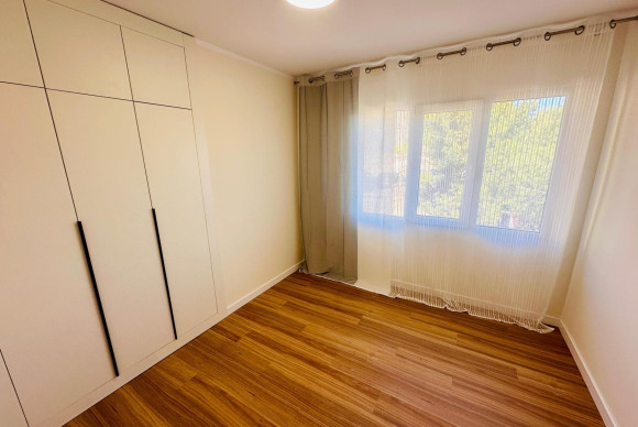 Revente - Appartement - Alicante - Campoamor