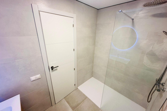 Revente - Appartement - Alicante - Campoamor