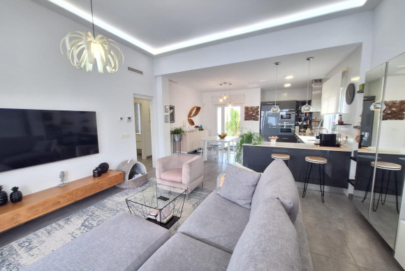 Reventa - House - Benijofar - Pueblo 4