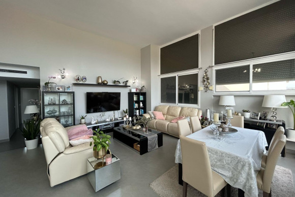 Reventa - Apartamento / piso - Villajoyosa - Cala de finestrat