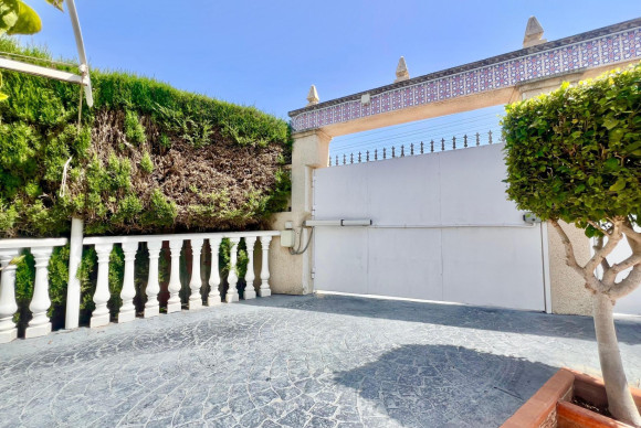 Reventa - Villa - Torrevieja - Los Balcones - Los Altos del Edén