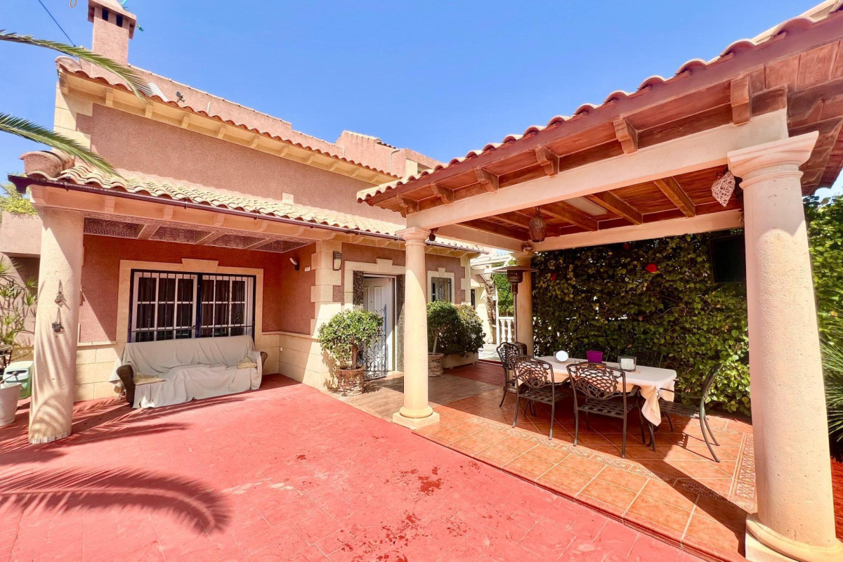 Reventa - Villa - Torrevieja - Los Balcones - Los Altos del Edén