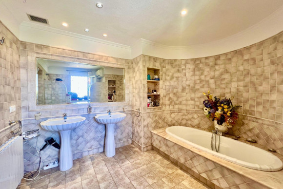 Reventa - Villa - Torrevieja - Los Balcones - Los Altos del Edén