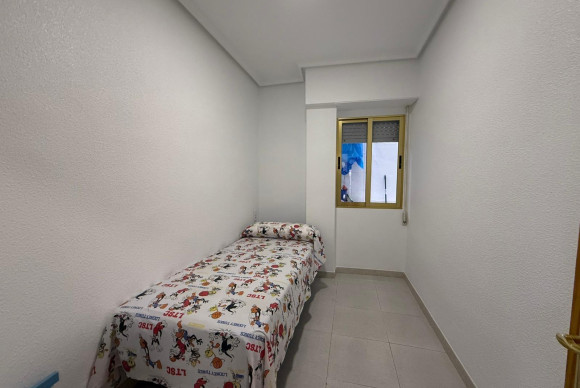 Herverkoop - Appartement  - Torrevieja - La Mata