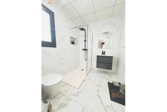 Herverkoop - Villa - Los Montesinos - Costa blanca sur