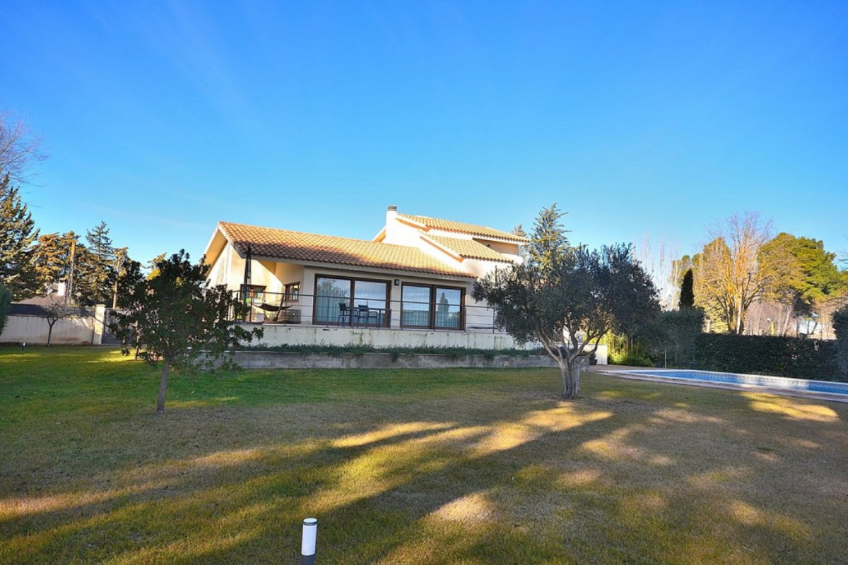 Reventa - House - Albacete - Agua sol