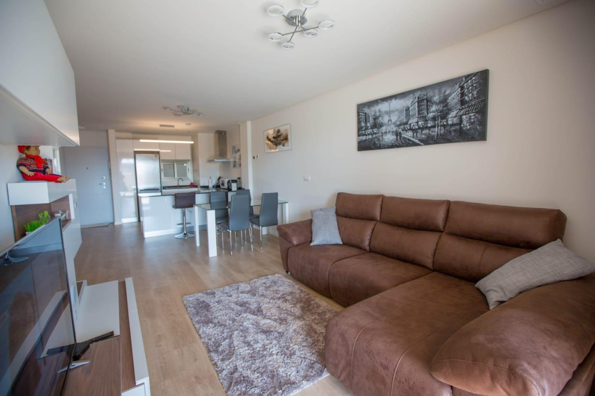 Alquiler a largo plazo - Apartamento / piso - Orihuela Costa - Los Dolses