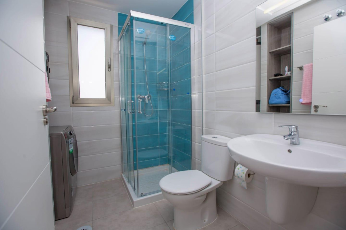 Alquiler a largo plazo - Apartamento / piso - Orihuela Costa - Los Dolses