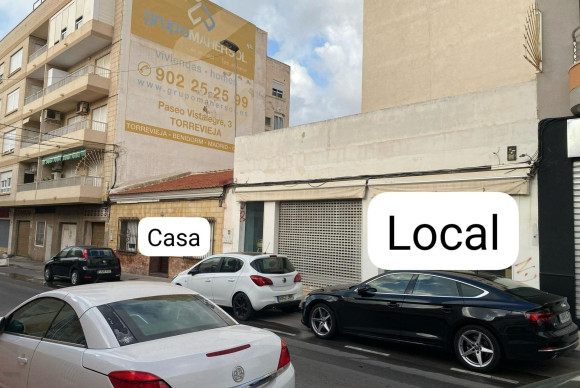 Revente - Commercial Unit - Torrevieja