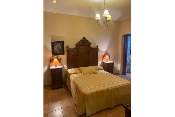 Revente - Commercial Unit - Torrevieja