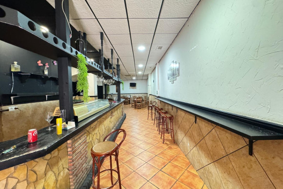 Revente - Negocio - Torrevieja - Estacion de autobuses