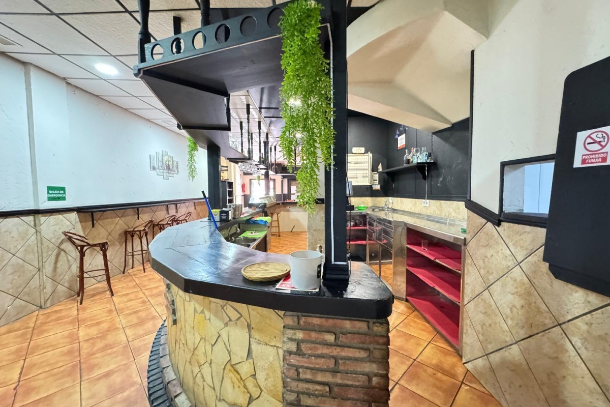 Revente - Negocio - Torrevieja - Estacion de autobuses