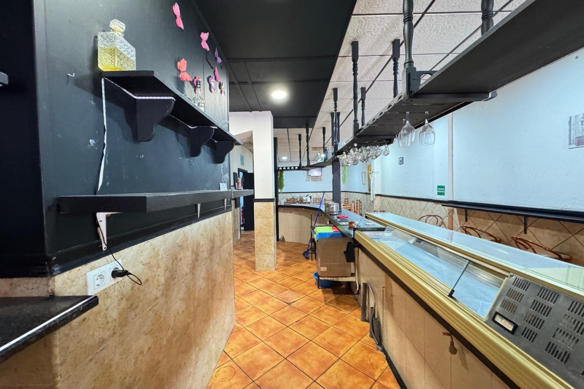 Revente - Negocio - Torrevieja - Estacion de autobuses