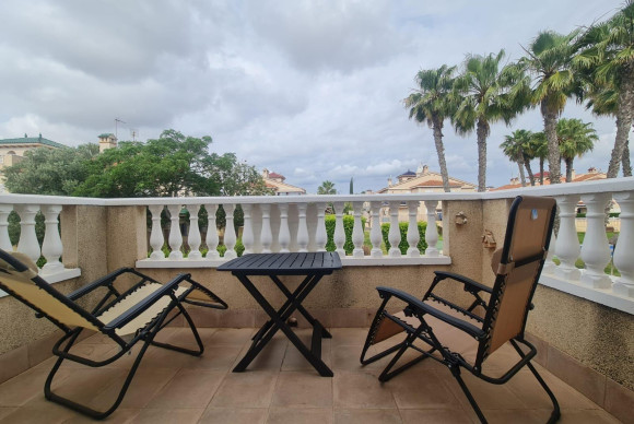 Herverkoop - Appartement  - Orihuela Costa - Punta Prima