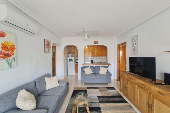 Herverkoop - Appartement  - Orihuela Costa - Punta Prima