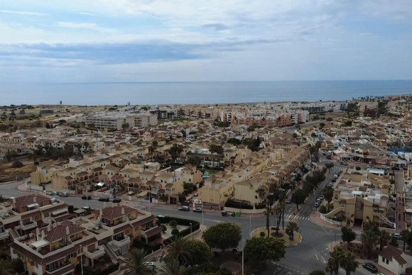 Herverkoop - Appartement  - Orihuela Costa - Punta Prima