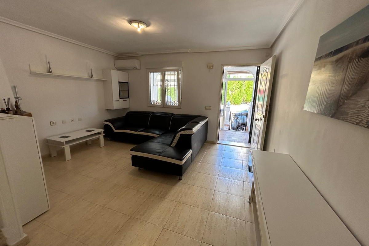 Herverkoop - Duplex Woning - Torrevieja - Torreblanca