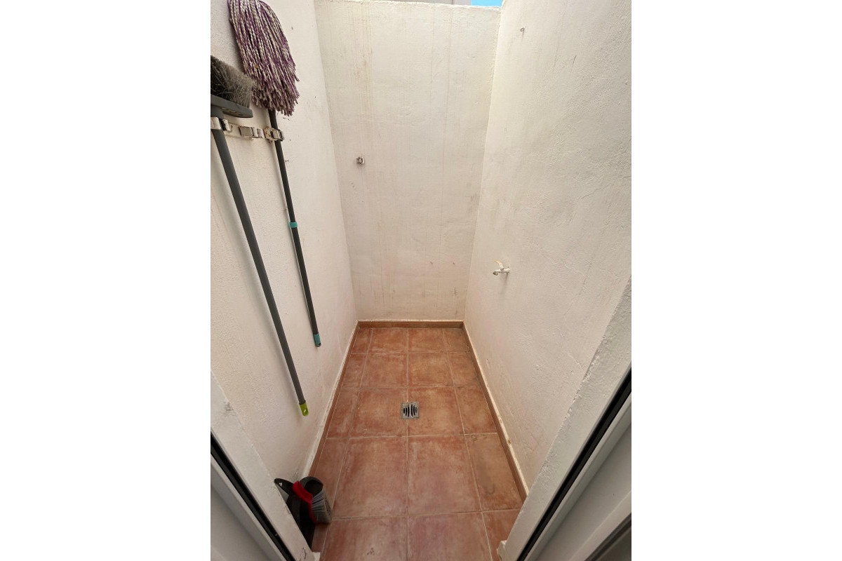 Herverkoop - Duplex Woning - Torrevieja - Torreblanca