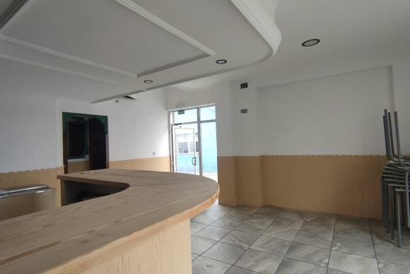 Revente - Commercial Unit - Alicante - San Gabriel