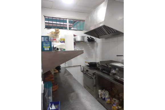 Revente - Commercial Unit - Alicante - San Gabriel