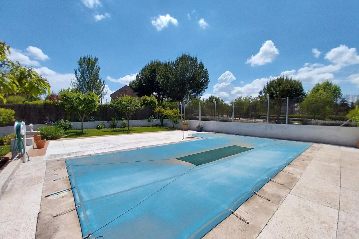 Revente - House - Pozuelo de Alarcon - Zona Pueblo