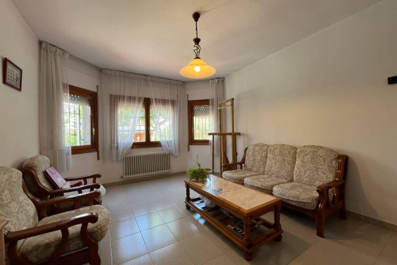 Revente - House - Pozuelo de Alarcon - Zona Pueblo